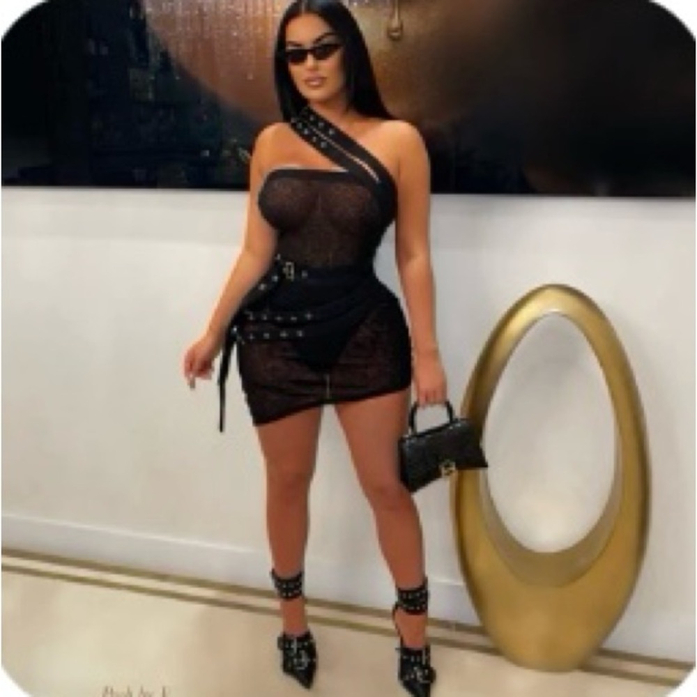 Black One-Shoulder Dress